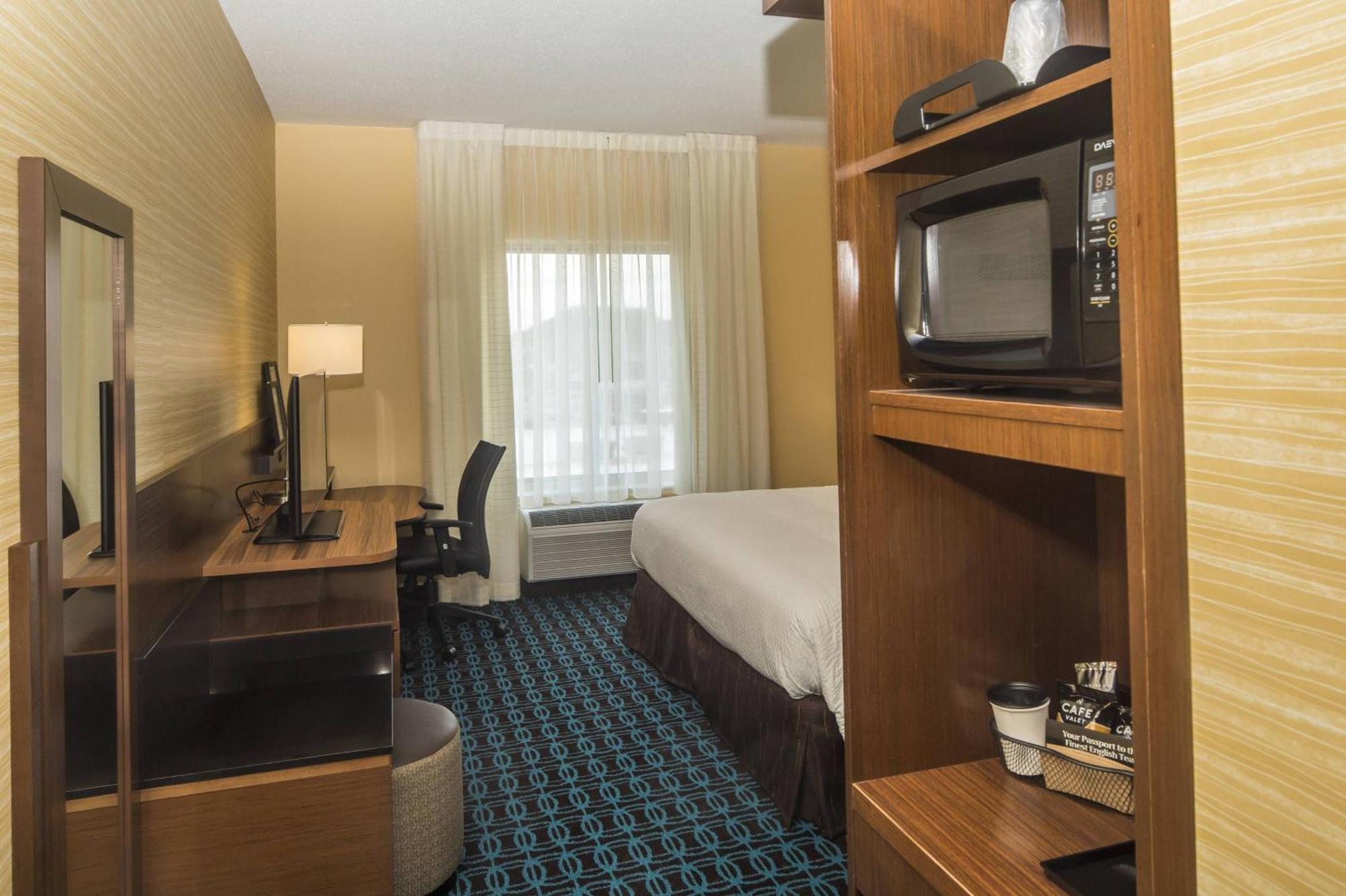 Fairfield Inn & Suites By Marriott Pittsburgh North/Mccandless Crossing McCandless Township Eksteriør bilde
